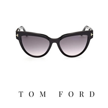 Tom Ford - "Nadine"