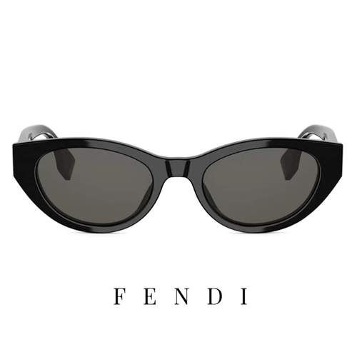 Fendi - Lettering - Cat eye - Black