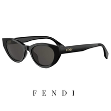 Fendi - Lettering - Cat eye - Black