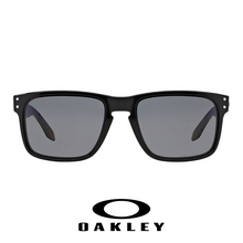 Oakley - 'Holbrook' - Black - Polarized - Prizm